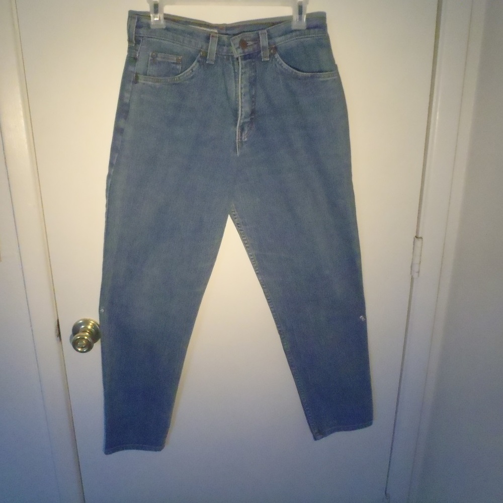 BISCOTE "designed in Paris" womens size 2 Jeans